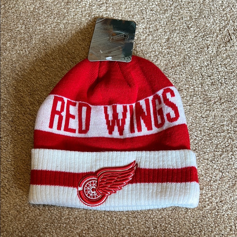 NHL Red Wings Striped Red and White Beanie